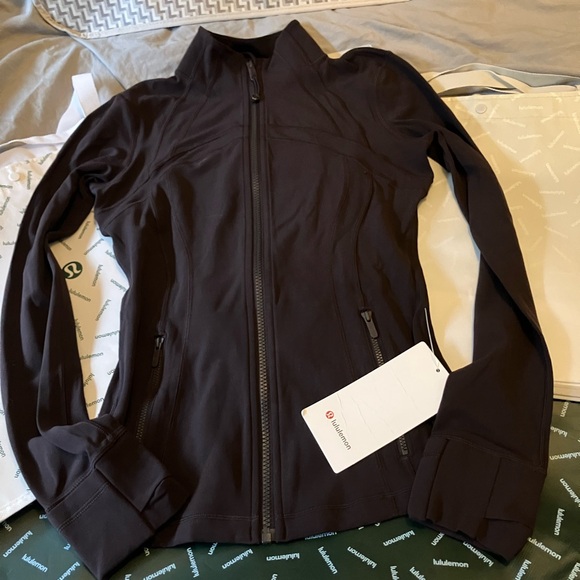 lululemon athletica Jackets & Blazers - NWT Lululemon Define Jacket *Nulu, Sz 6, SEQUOIA